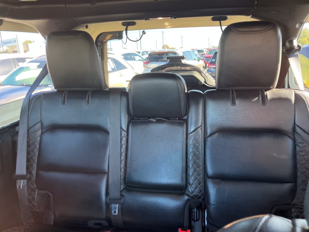 Used 2021 Jeep Wrangler Unlimited Sahara AWD/4WD image 13