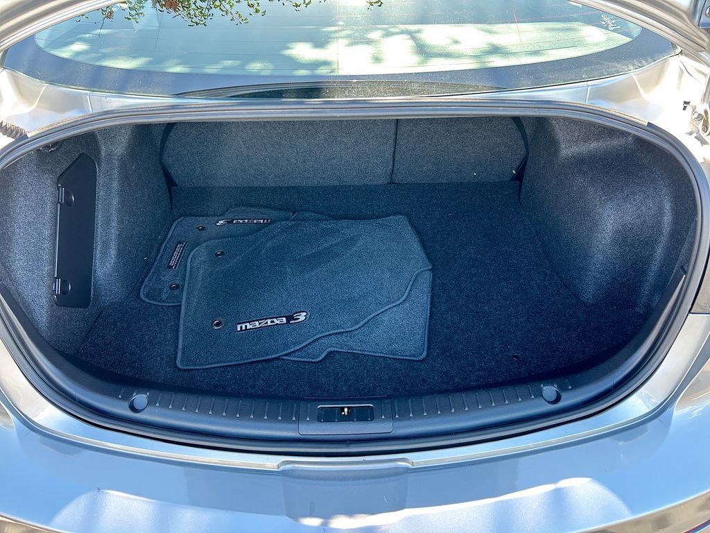 Used 2012 MAZDA MAZDA3 i Touring FWD image 22