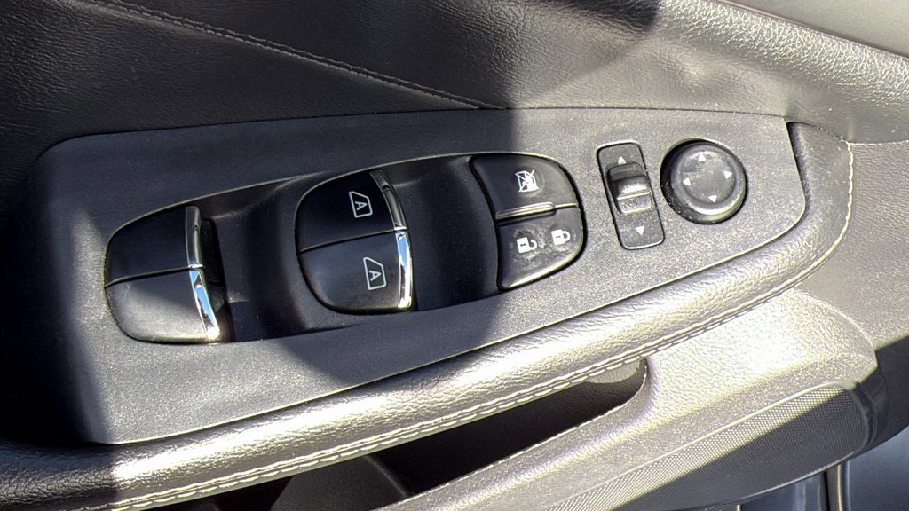 Used 2019 Nissan Maxima 3.5 SL w/ Floor Mat Group image 10