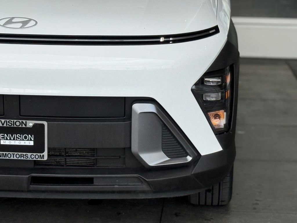 Used 2024 Hyundai Kona SEL image 5