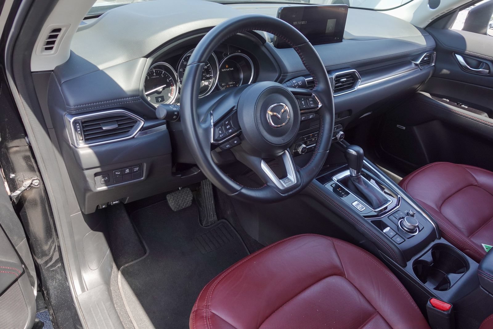 Certified 2025 MAZDA CX-5 Carbon Edition AWD/4WD image 11