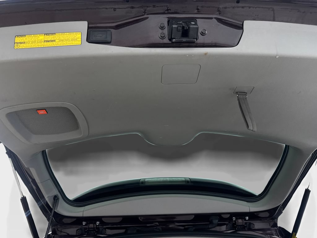 Used 2013 Toyota Highlander Limited AWD/4WD image 87