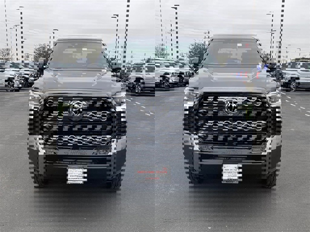 New 2025 Toyota Tundra Platinum video 2