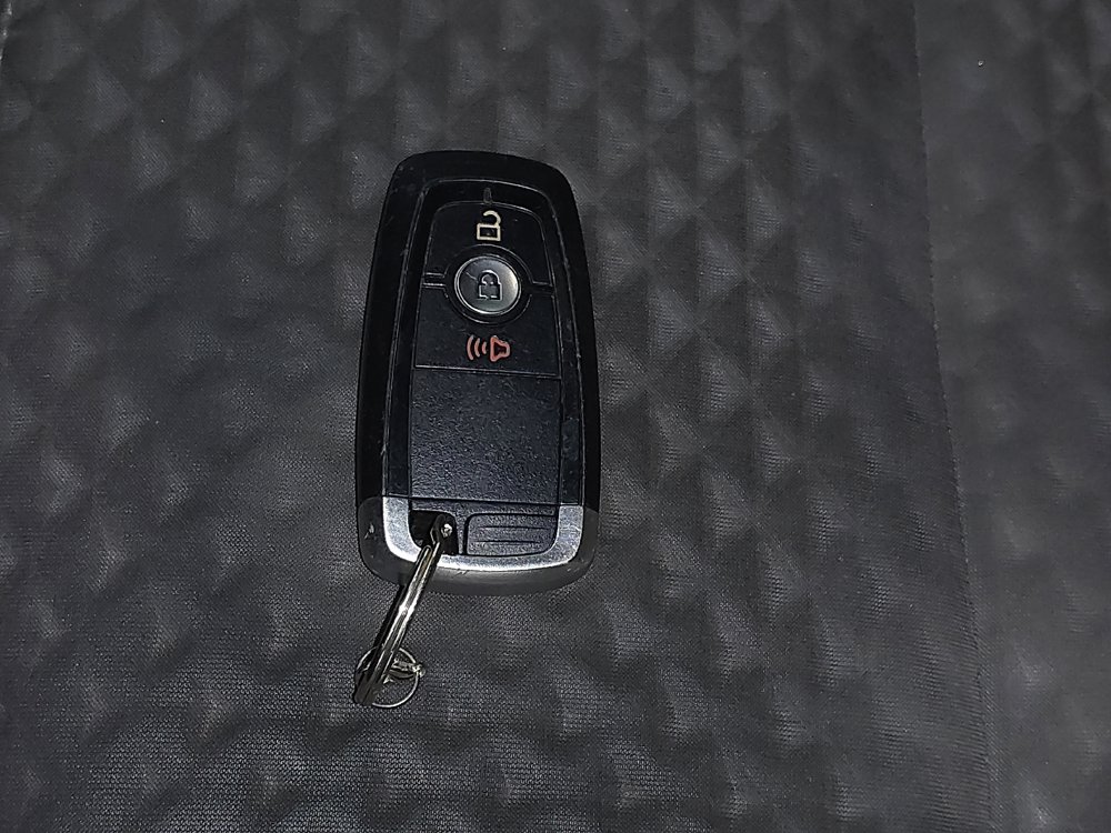 Used 2020 Ford Escape SE FWD image 32