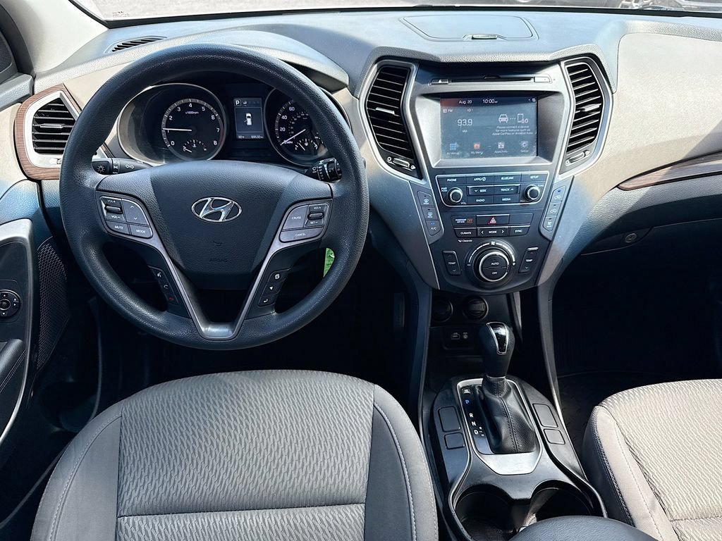 Used 2018 Hyundai Santa Fe SE w/ Cargo Package FWD image 24