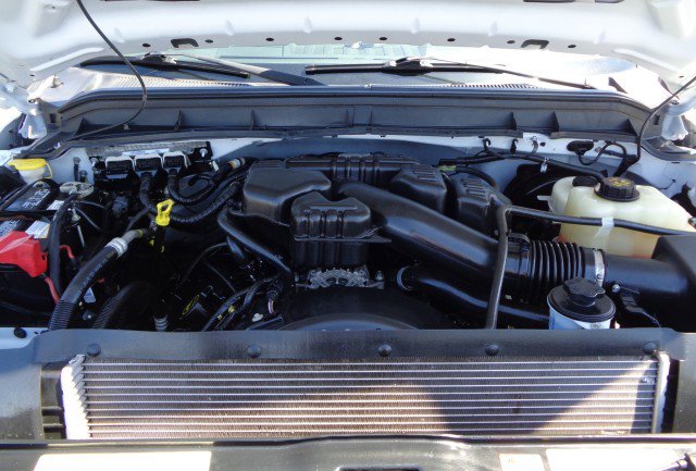 Used 2016 Ford F250 XL w/ Power Equipment Group RWD image 12