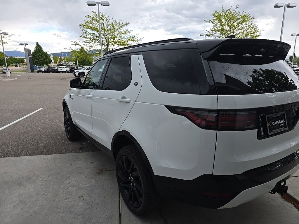 Used 2023 Land Rover Discovery S R-Dynamic AWD/4WD image 4