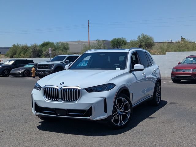 Used 2026 BMW X5 xDrive40i w/ Climate Comfort Package AWD/4WD image 3