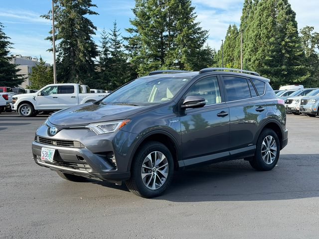 Used 2018 Toyota RAV4 LE AWD/4WD image 7