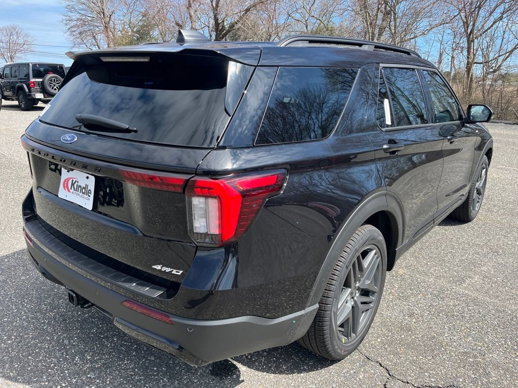 New 2026 Ford Explorer ST-Line w/ ST-Line Street Pack AWD/4WD image 36