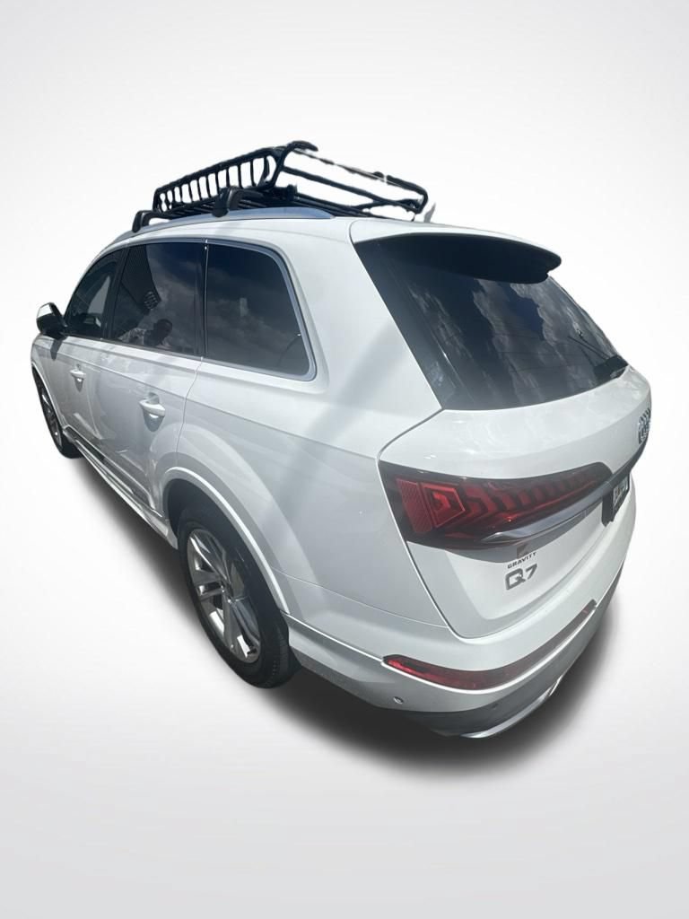 Used 2020 Audi Q7 2.0T Premium Plus AWD/4WD image 2