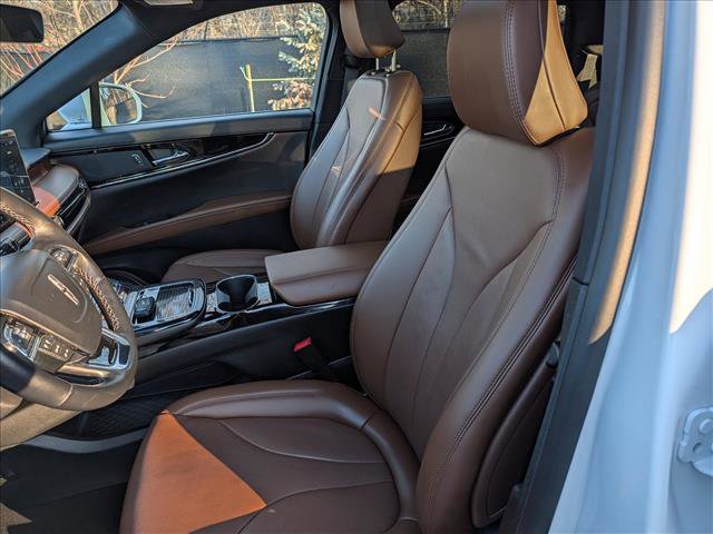Used 2023 Lincoln Nautilus Reserve image 29