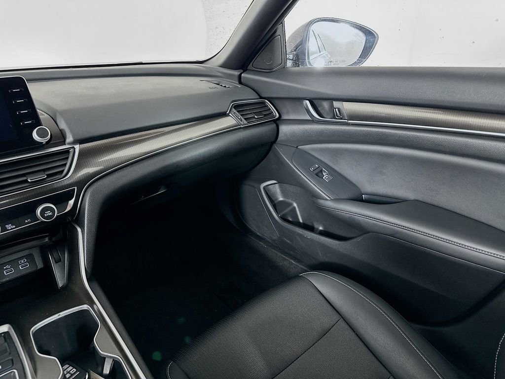 Used 2022 Honda Accord Sport image 29