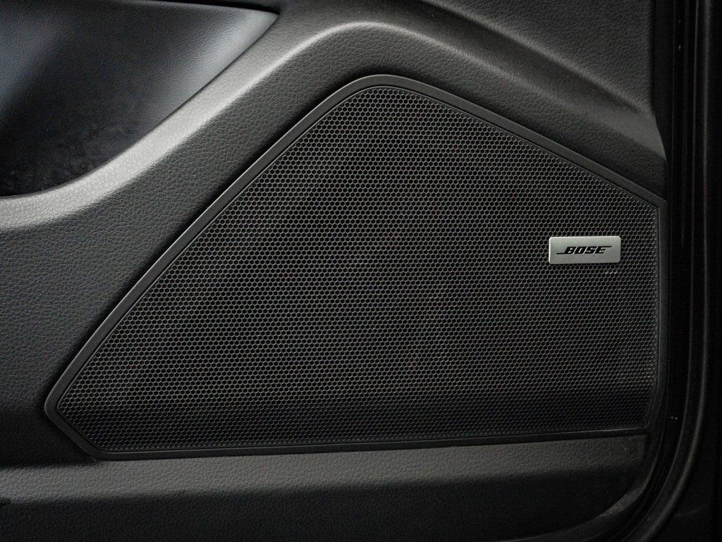 Certified 2022 Porsche Cayenne E-Hybrid w/ Premium Package image 31