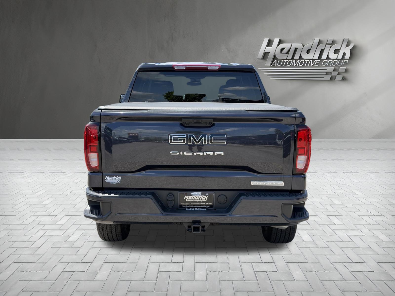 Used 2025 GMC Sierra 1500 Elevation AWD/4WD image 9