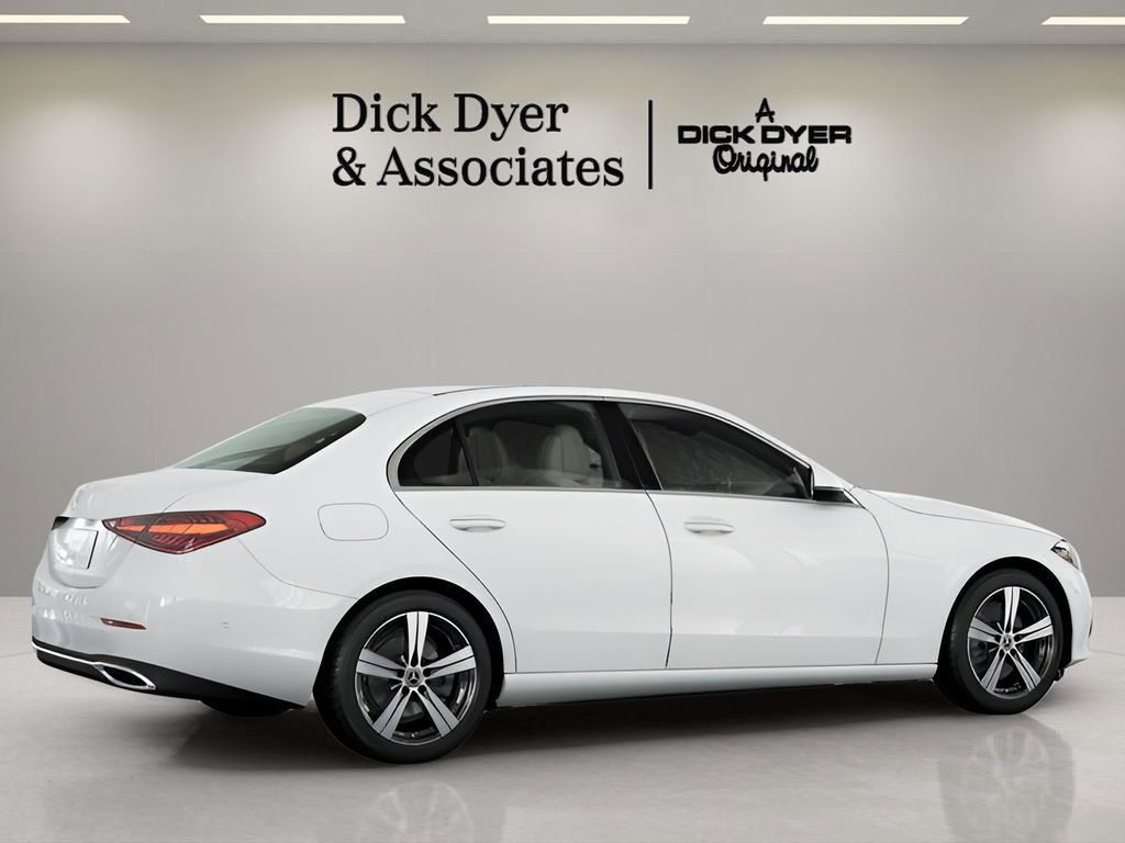 Used 2025 Mercedes-Benz C 300 Sedan image 8