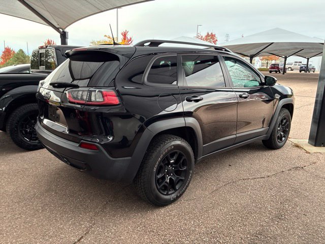 Used 2022 Jeep Cherokee Latitude AWD/4WD image 4