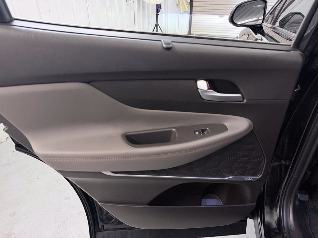 Used 2020 Hyundai Santa Fe SEL FWD image 30