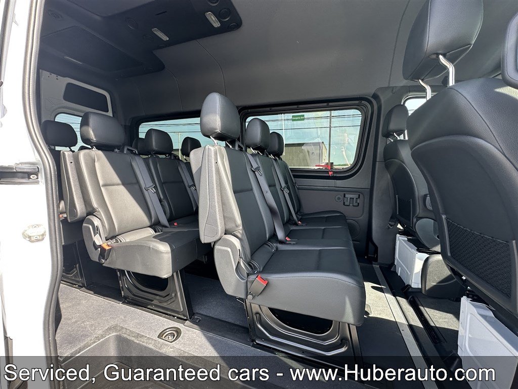 Used 2024 Mercedes-Benz Sprinter 2500 image 12