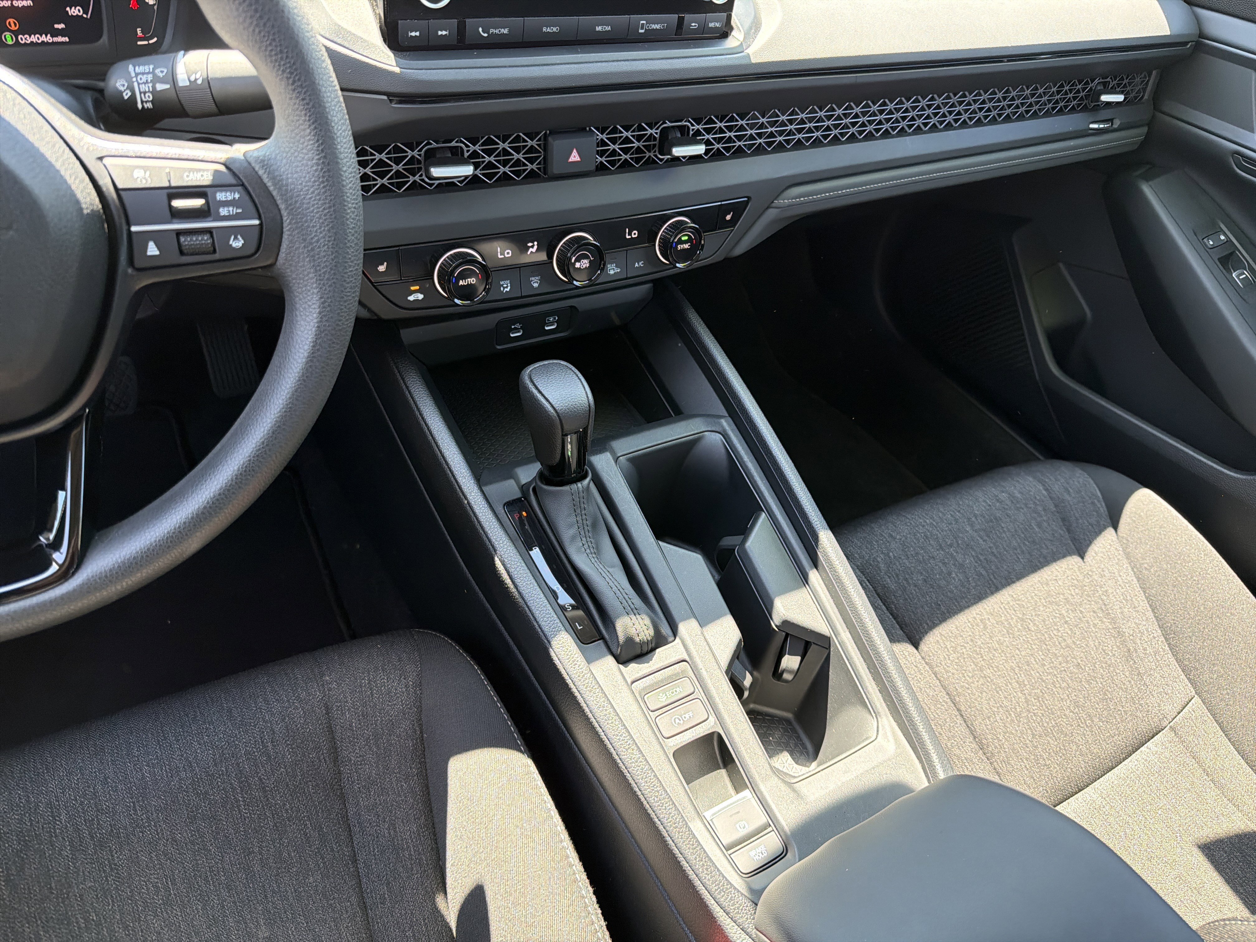 Used 2023 Honda Accord EX image 9