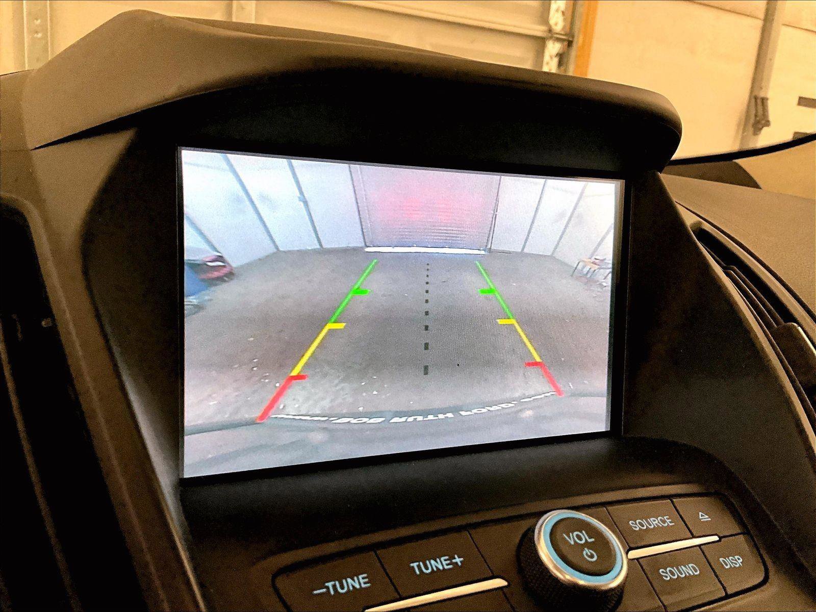 Used 2018 Ford Escape SE w/ SE Sync 3 Package AWD/4WD image 21