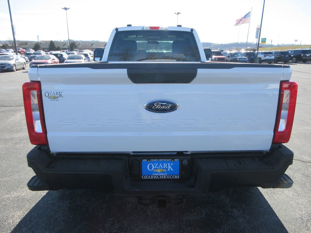 Used 2024 Ford F350 XL image 4