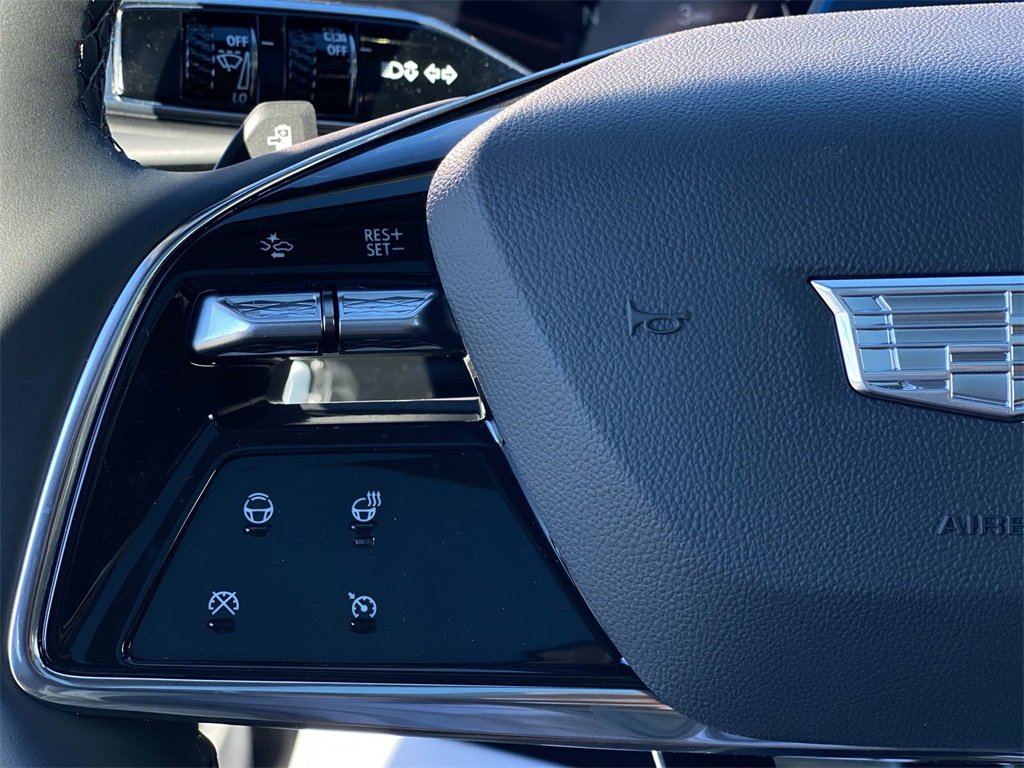 New 2026 Cadillac Optiq Sport 2 image 14