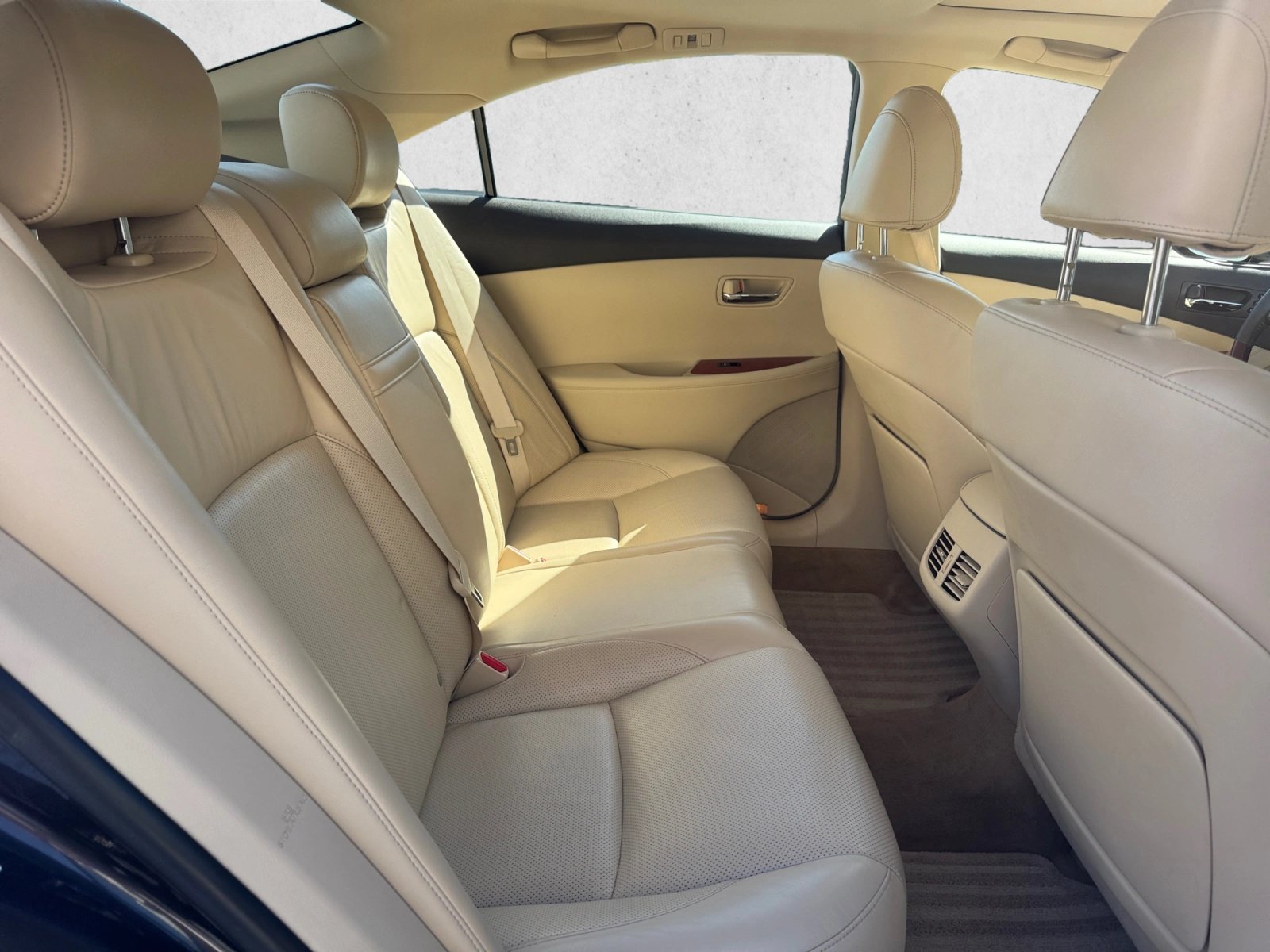 Used 2012 Lexus ES 350 FWD image 25