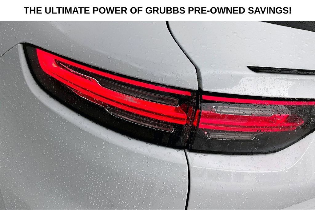 Used 2022 Porsche Cayenne S AWD/4WD image 38