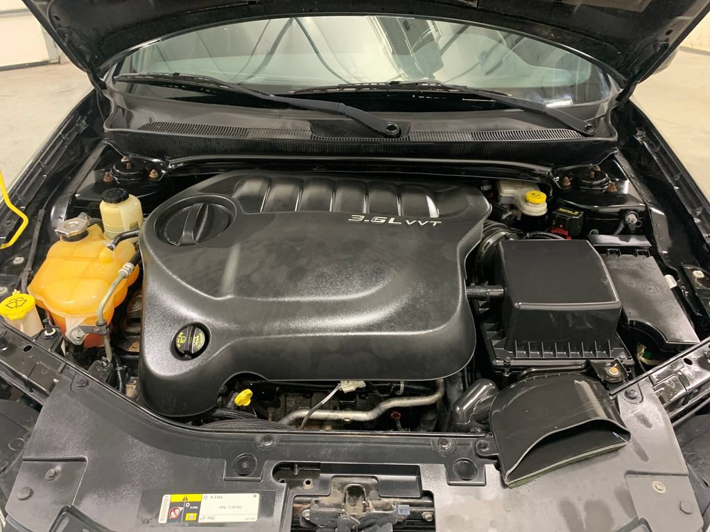 Used 2014 Chrysler 200 Touring w/ 200 S Group FWD image 15