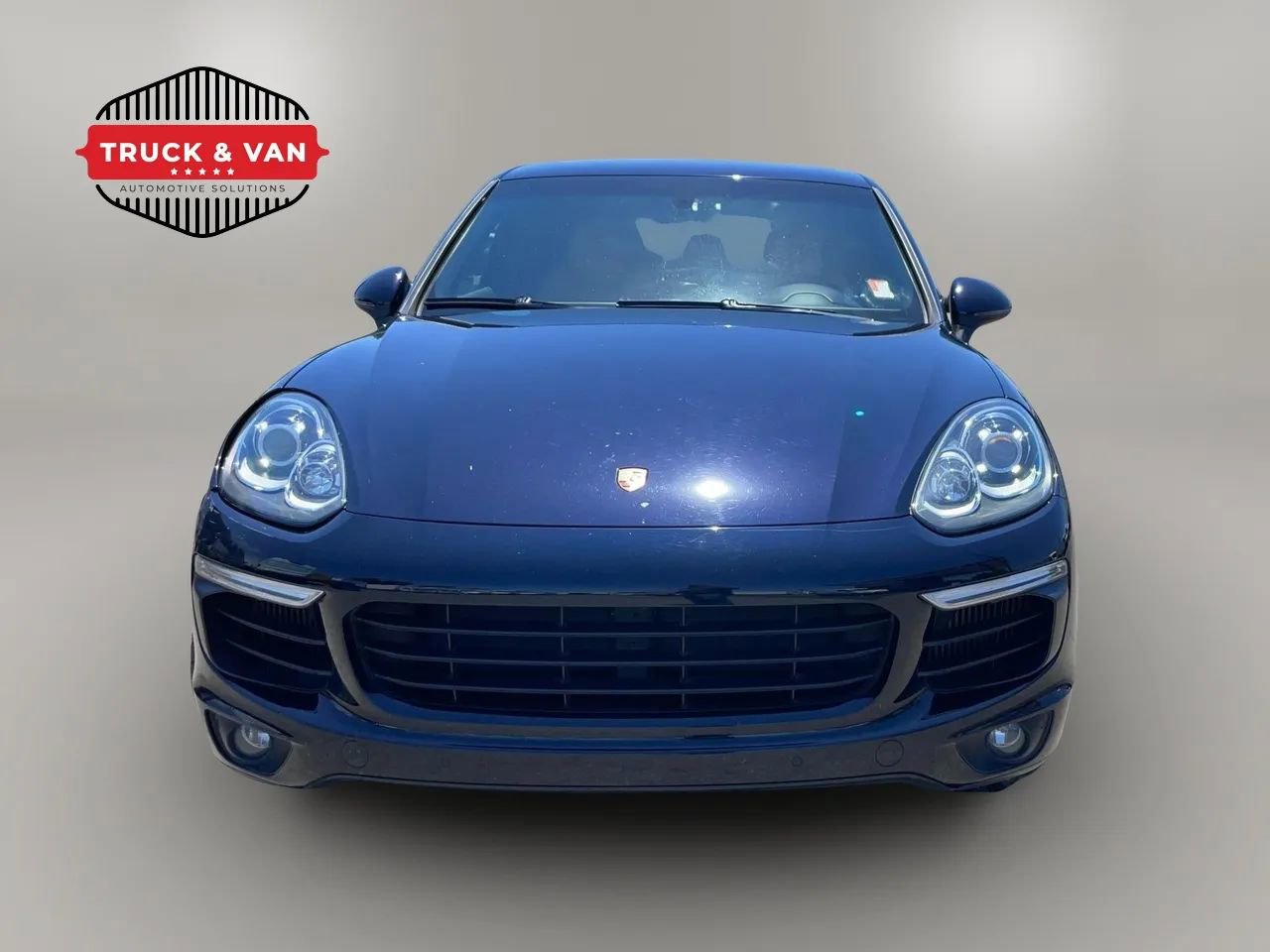 Used 2016 Porsche Cayenne S AWD/4WD image 2