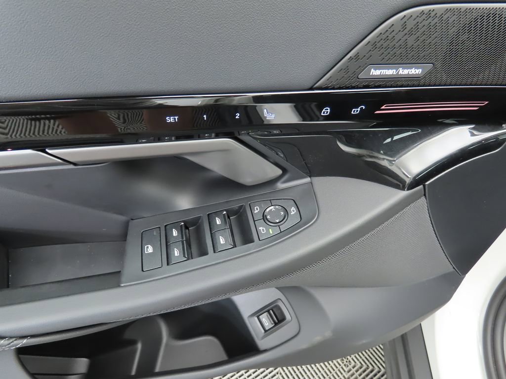 Certified 2025 BMW 530i 530i image 24