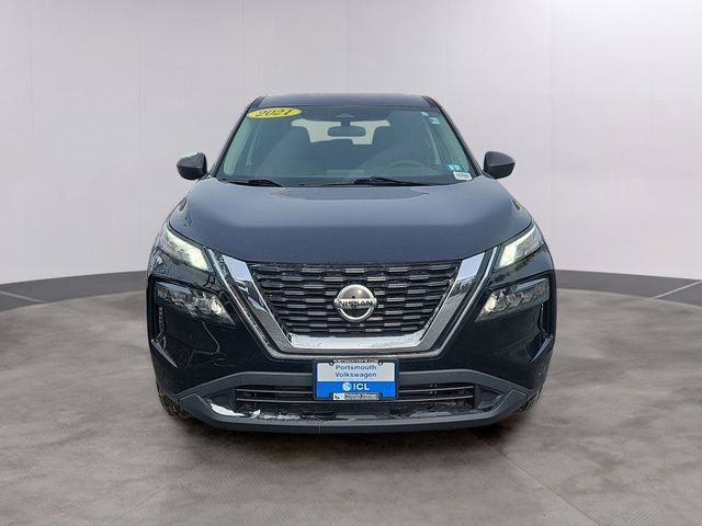 Used 2021 Nissan Rogue S image 2