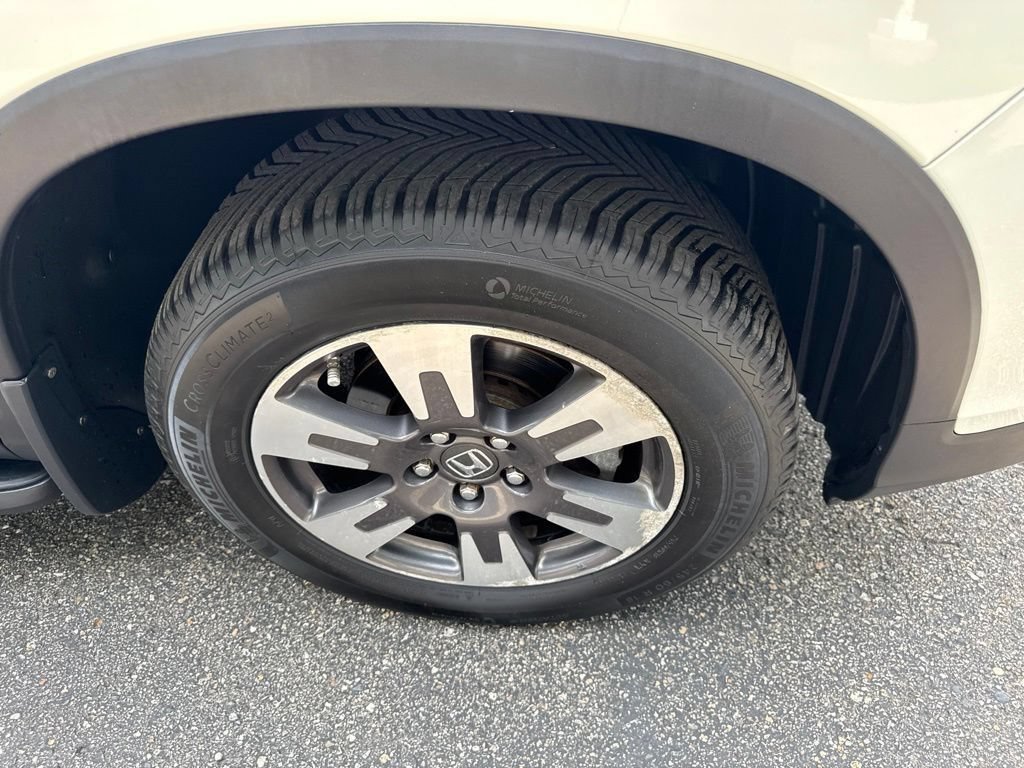 Used 2017 Honda Ridgeline RTL-T image 5