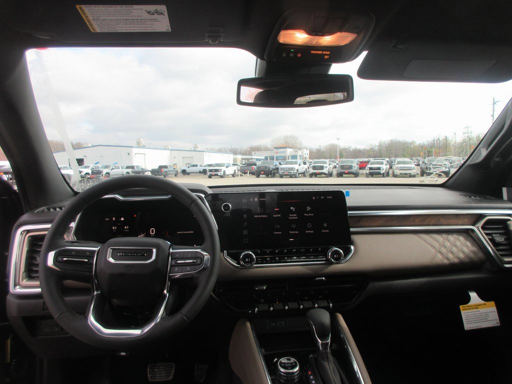 New 2026 GMC Canyon Denali image 16