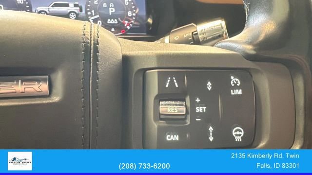 Used 2020 Land Rover Defender 110 X AWD/4WD image 34