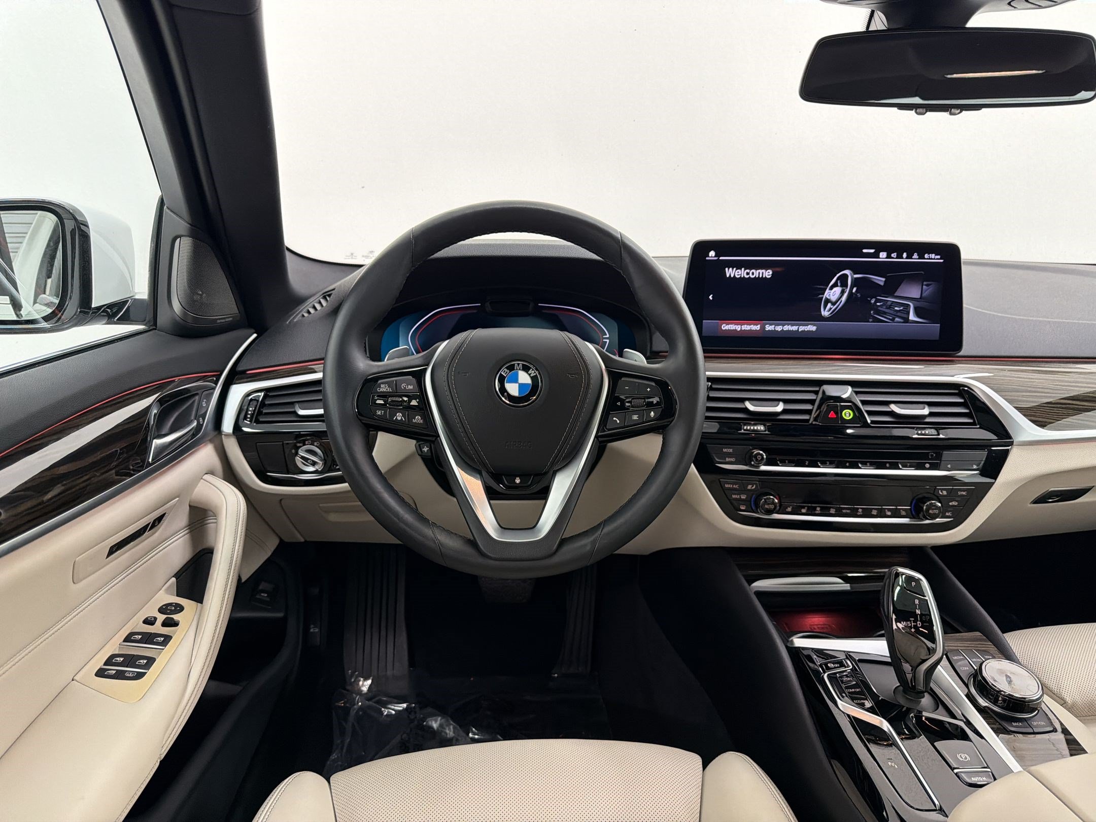 Used 2023 BMW 540i w/ Executive Package RWD image 33