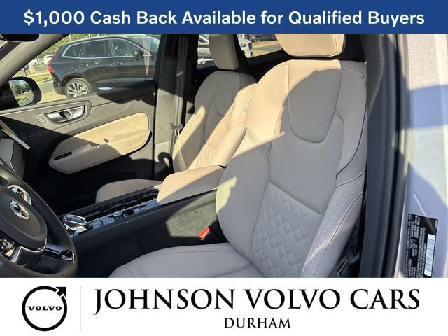 New 2026 Volvo XC60 B5 Plus w/ Protection Package Premier AWD/4WD image 12