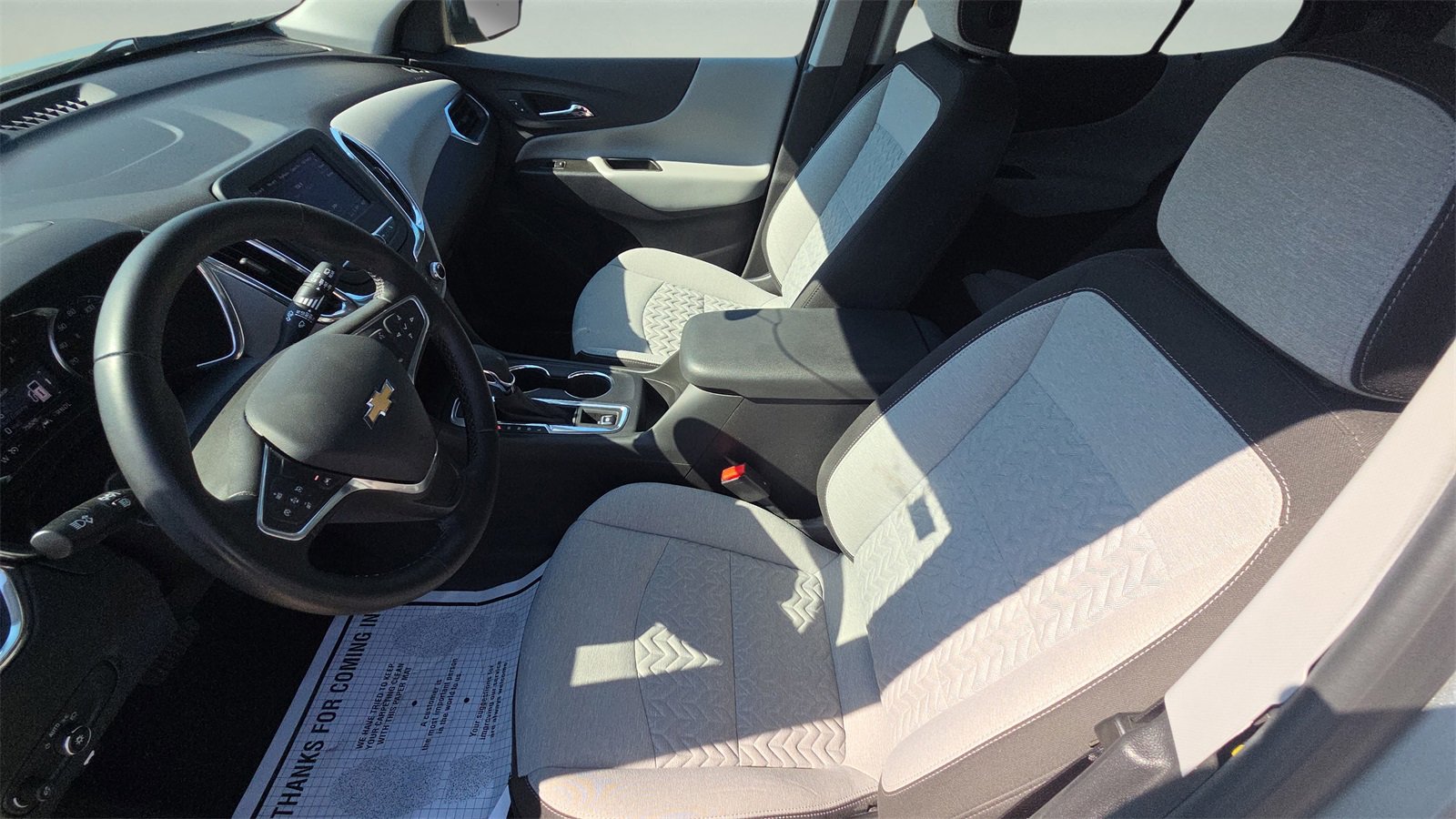 Used 2023 Chevrolet Equinox LT w/ Driver Convenience Package image 28