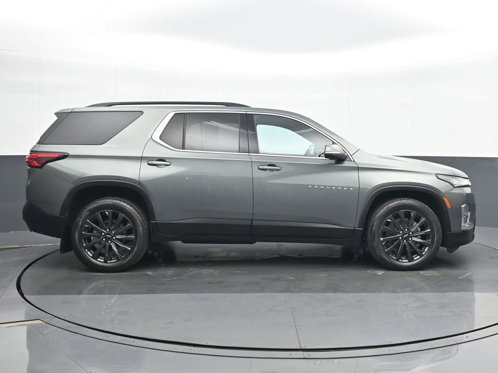 Used 2022 Chevrolet Traverse LT image 7