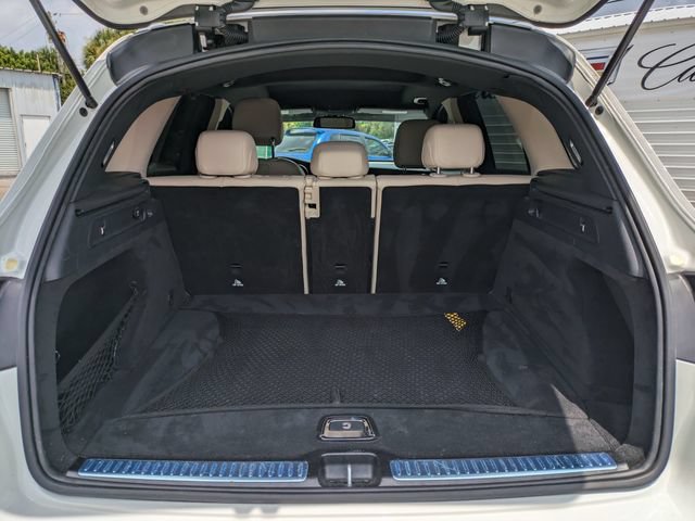 Used 2018 Mercedes-Benz GLC 300 4MATIC image 13