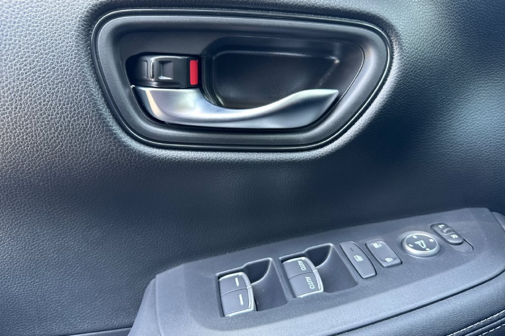 New 2026 Honda HR-V EX-L image 11