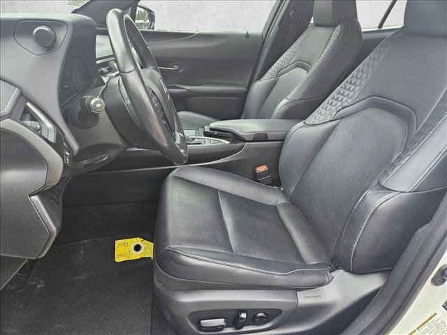 Used 2021 Lexus UX 250h w/ Premium Package image 17