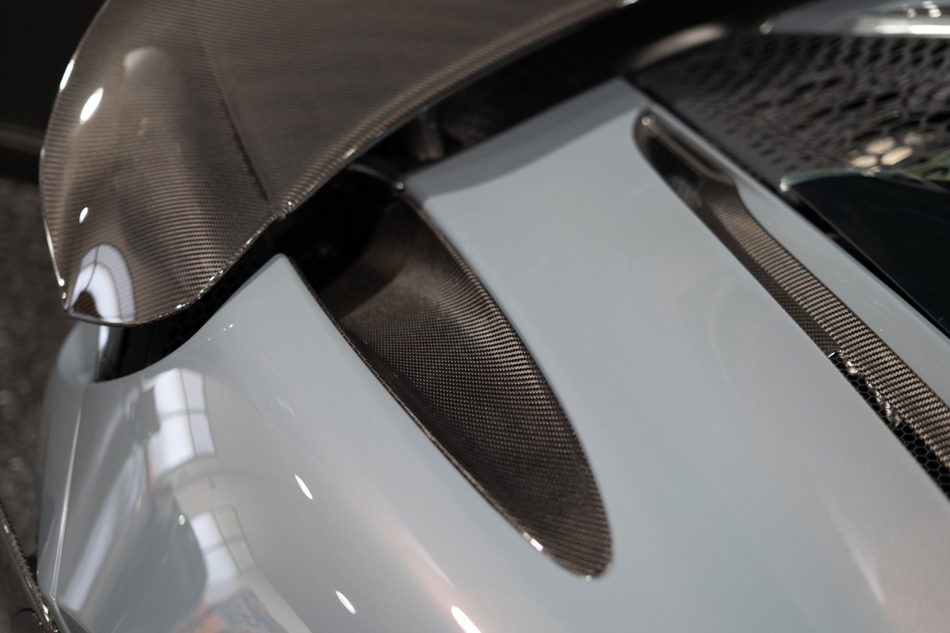 Used 2021 McLaren 765LT RWD image 31