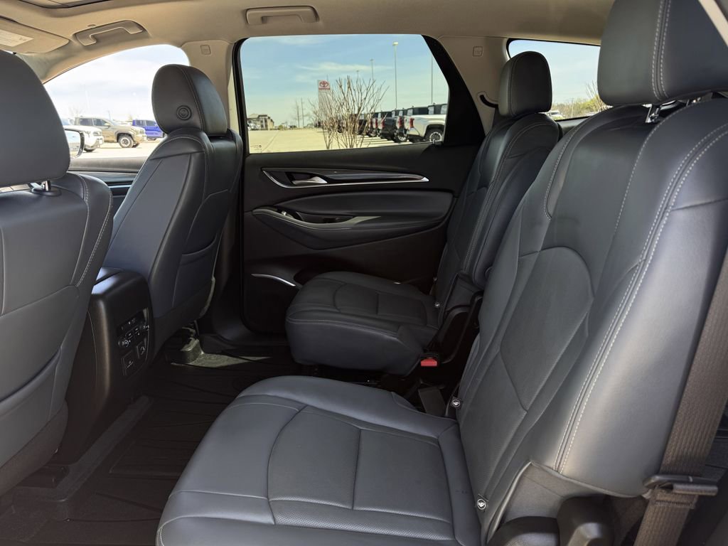 Used 2021 Buick Enclave Premium w/ Sun and Sites Package AWD/4WD image 28