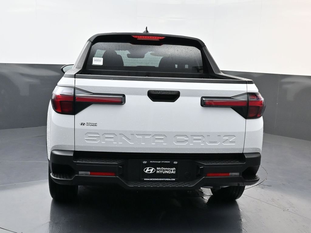 Certified 2025 Hyundai Santa Cruz SE image 5