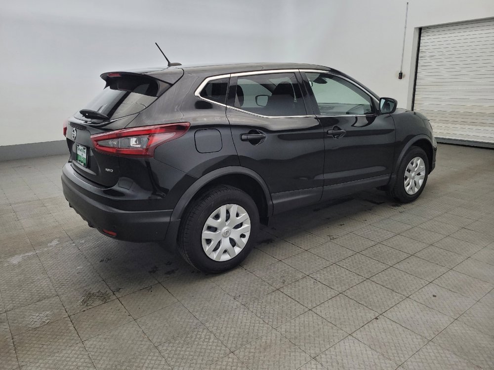 Used 2020 Nissan Rogue Sport S image 10