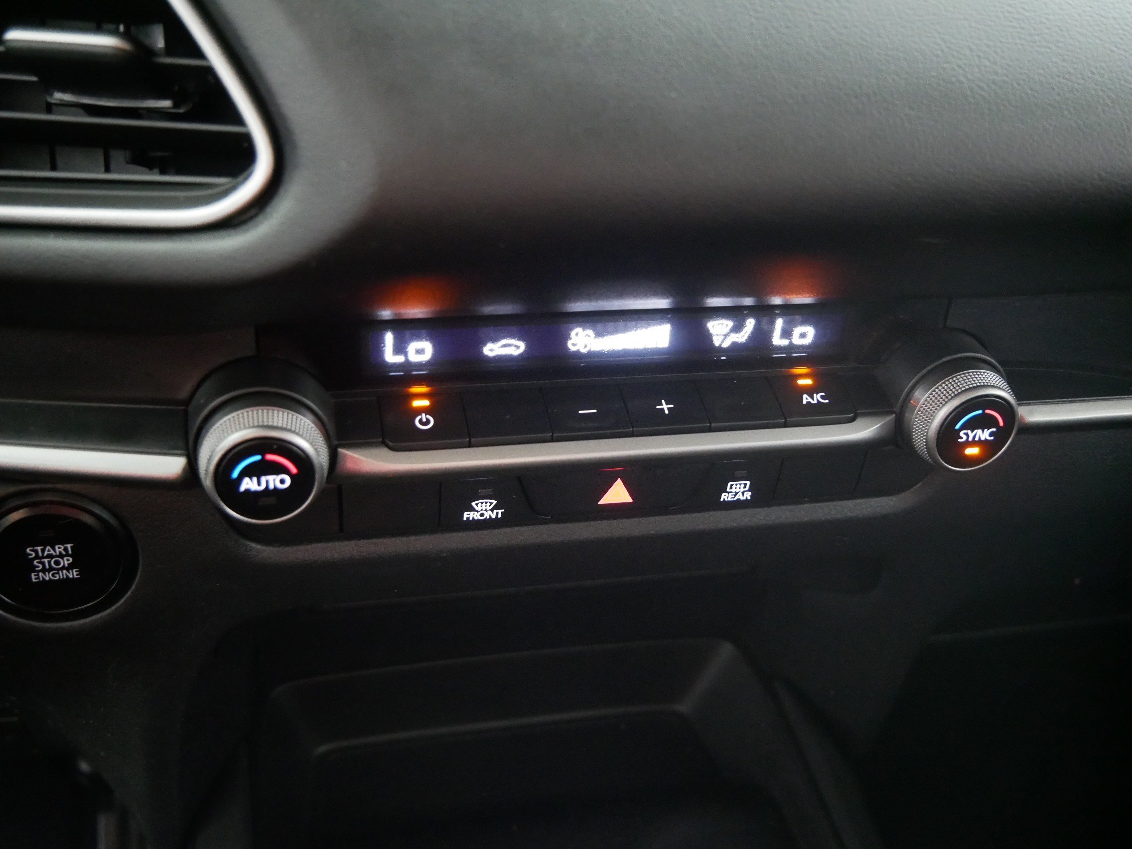 Used 2022 MAZDA CX-30 AWD 2.5 S w/ Select Package image 23