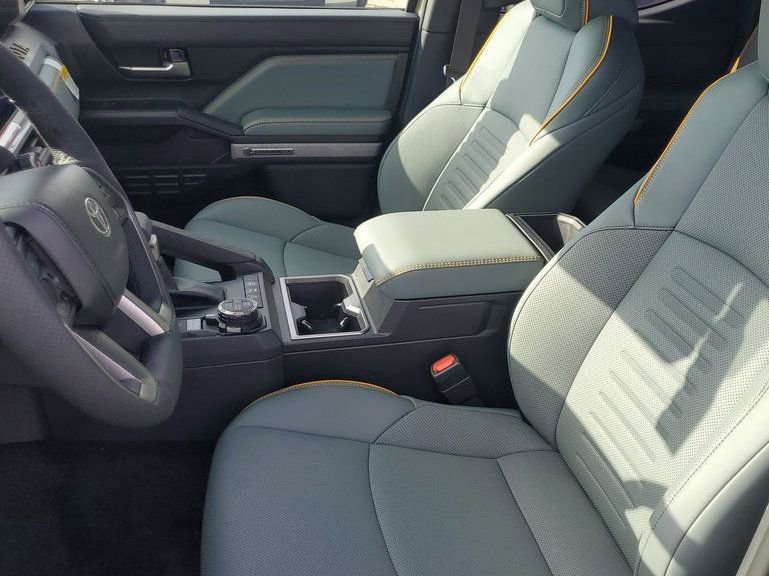 New 2025 Toyota Tacoma Trailhunter image 16