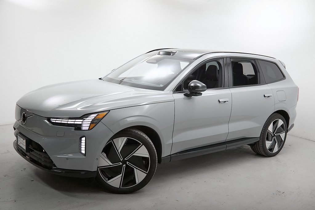 Certified 2025 Volvo EX90 Ultra image 3